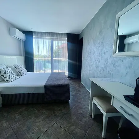 Agata Boutique -adult Only 3*