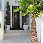 Agata Boutique -adult Only 3*